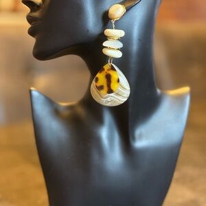 Elegant Tortoiseshell and Beige Drop Earrings